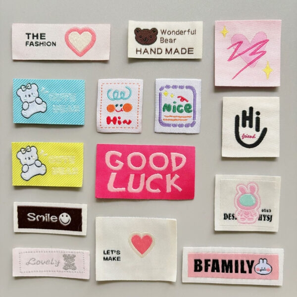 Fashion woven labels for modern apparel branding