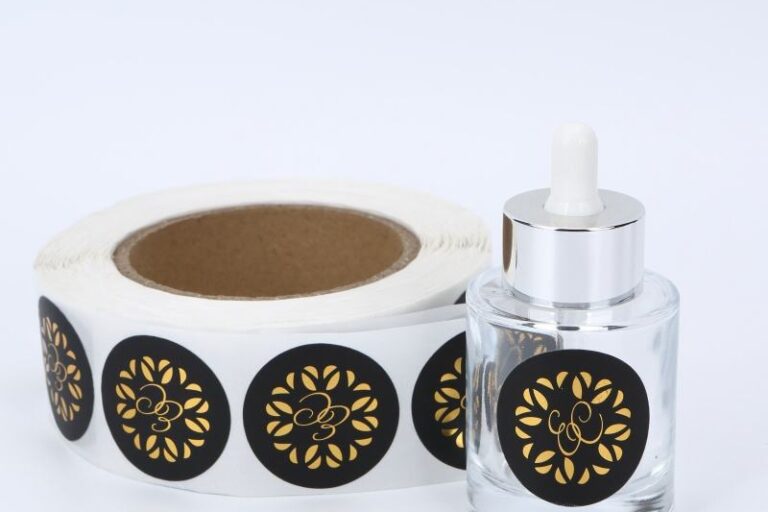 Custom round self-adhesive labels for packaging