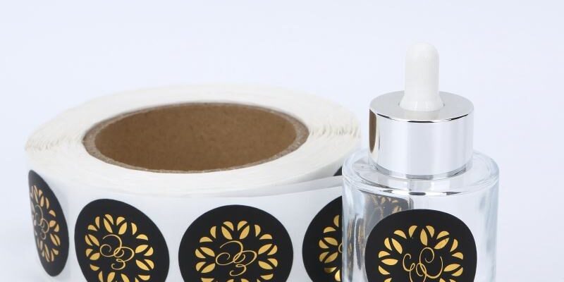 Custom round self-adhesive labels for packaging