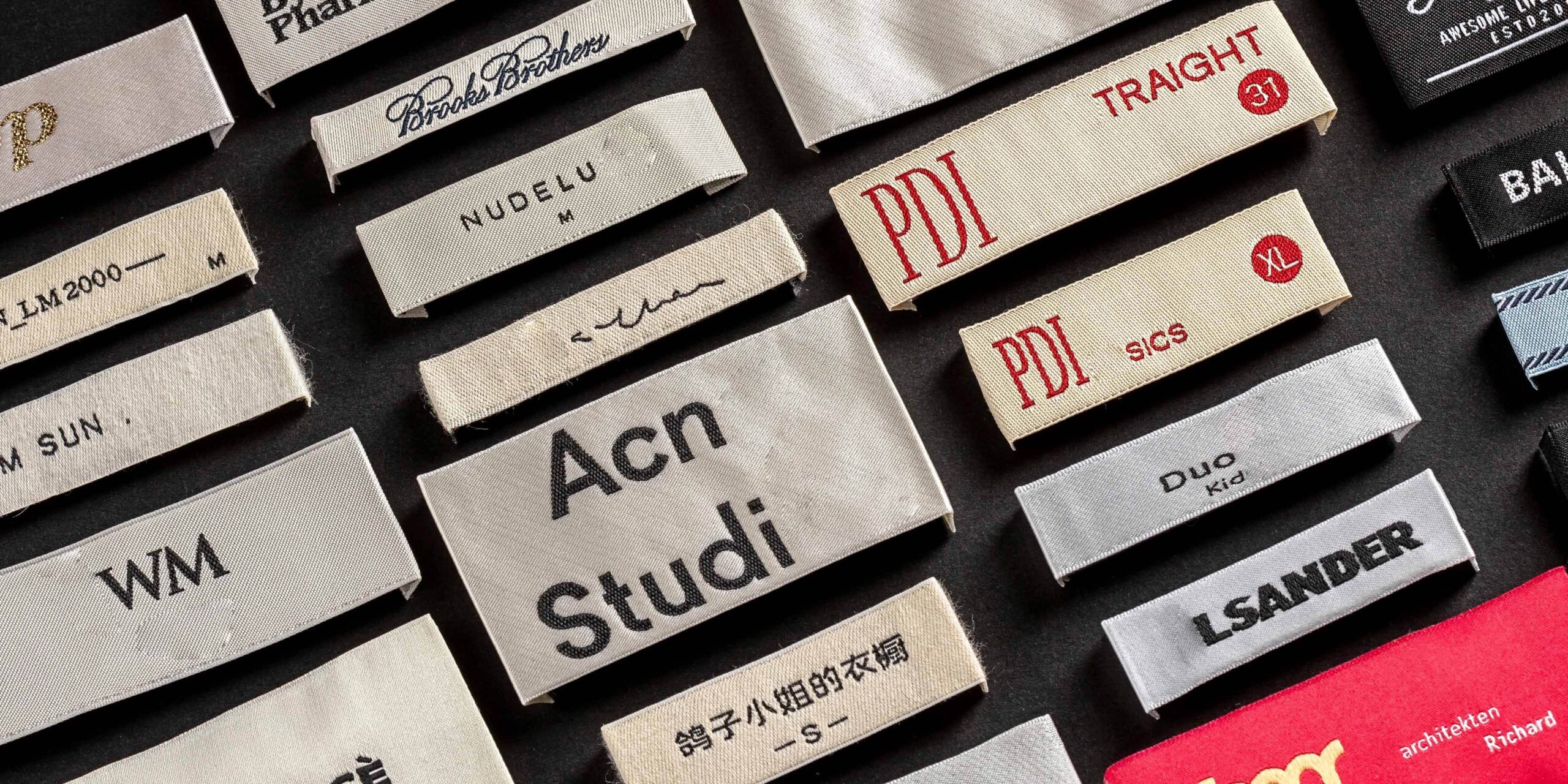 Woven clothing label supplier with private brand logo design