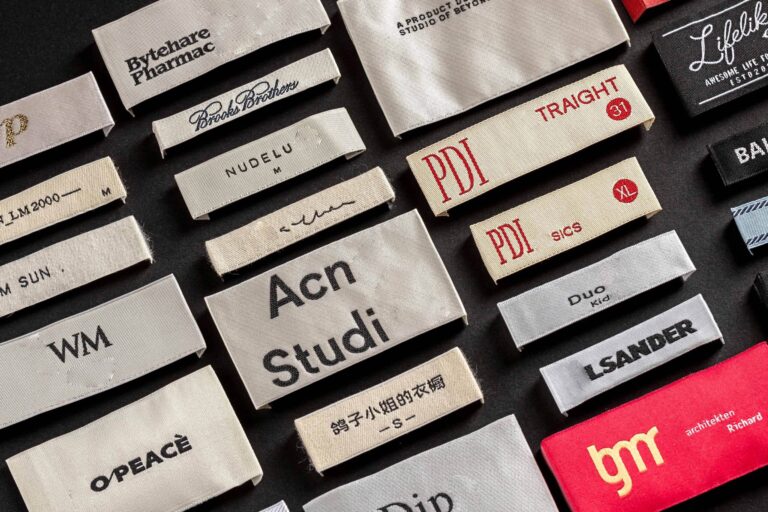 Woven clothing label supplier with private brand logo design