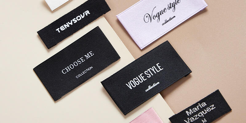 Custom woven clothing labels for fashion garments
