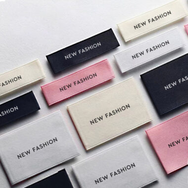 Custom woven clothing labels for fashion garments
