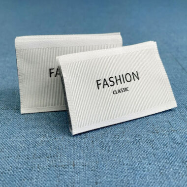 Custom logo clothing label for apparel branding
