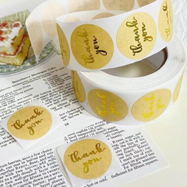 Custom printed round sticker roll with strong adhesive