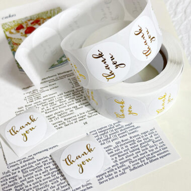 Custom printed round sticker roll with strong adhesive
