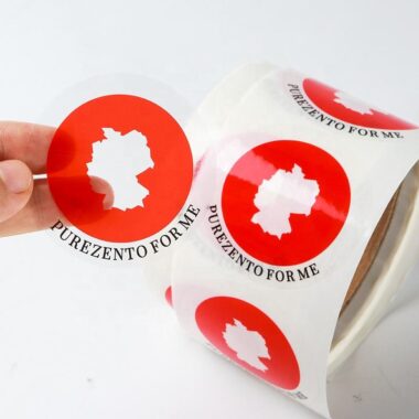 Custom waterproof sticker roll with durable adhesive