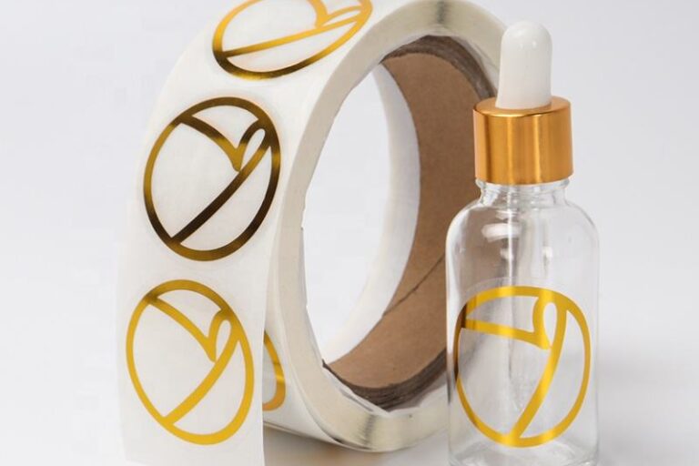 Wholesale waterproof sticker roll with custom printing