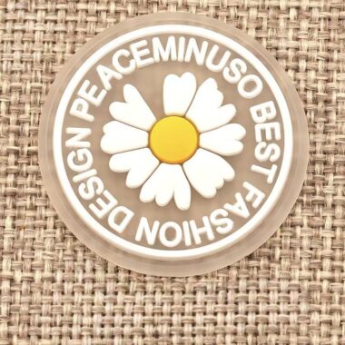 Transparent colorful daisy PVC label for decorative packaging