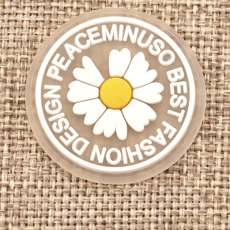 Transparent colorful daisy PVC label for decorative packaging