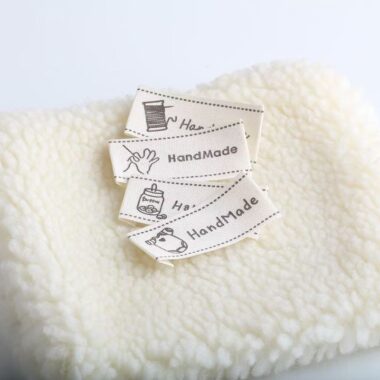 Beige minimal English woven labels for apparel accessories