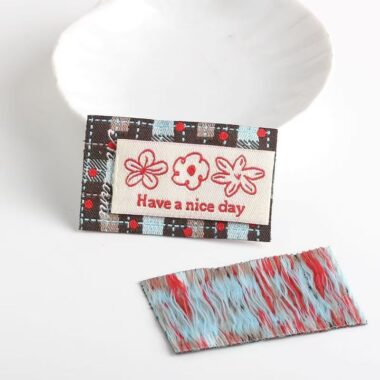 Cute handmade bow heart plaid clothing labels