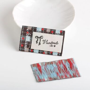 Cute handmade bow heart plaid clothing labels