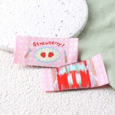 Cute cartoon strawberry DIY woven labels for clothing