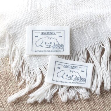 Sweet cute cat and dog woven labels for clothing