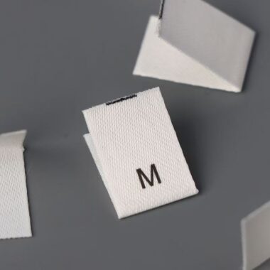 Custom men and women size woven labels for apparel