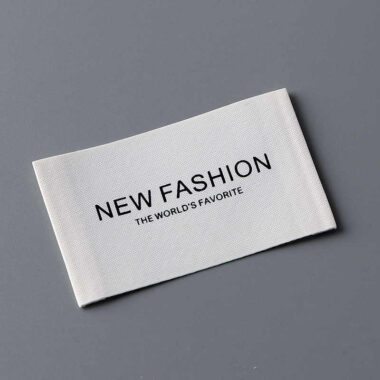 Organic cotton folded sew-in clothing labels for apparel
