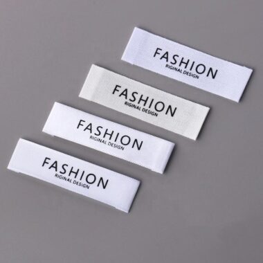 Organic cotton folded sew-in clothing labels for apparel